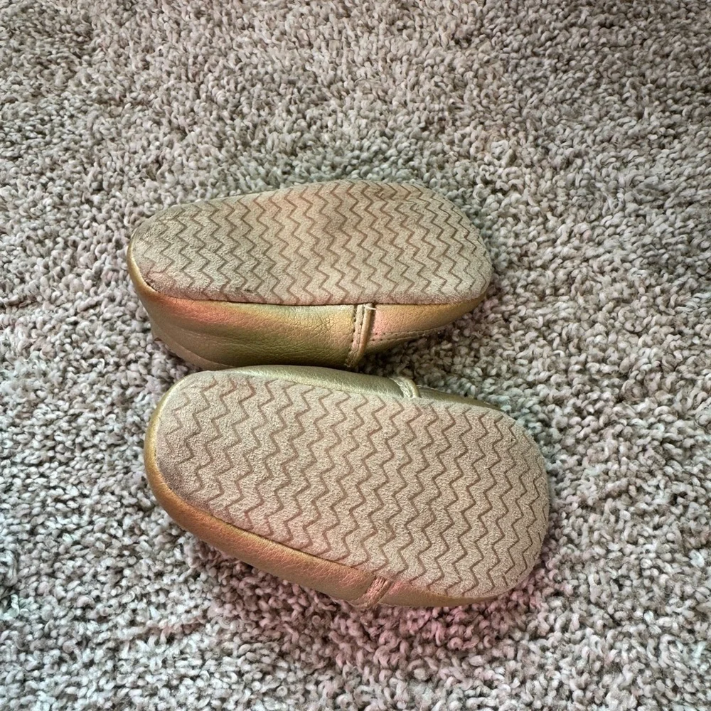 Baby Moccasins slip on shoes Gold Moccasins Metalic slippers size 9-12 months
